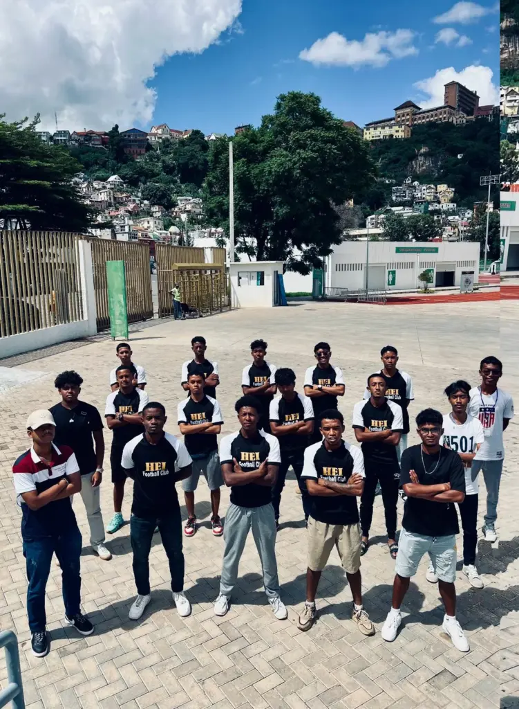 Photo - Club de foot HEI au tournoi interuniversitaire de futsal